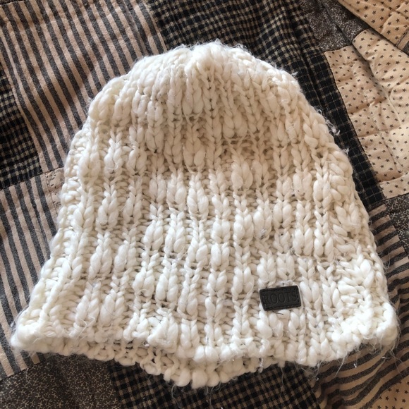 Roots Accessories - Roots Beanie